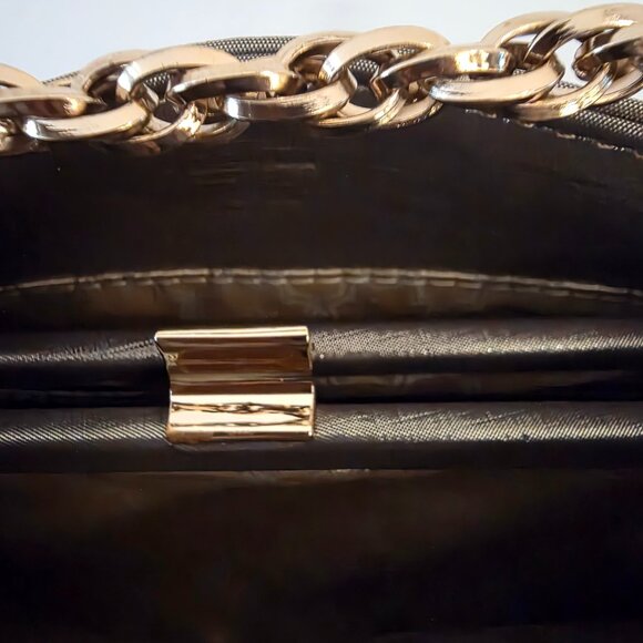 Ivanka Trump Metallic Shoulder Bag โ Elegant & Timeless - Picture 3 of 8